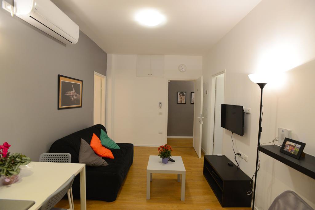 Arlozorov Bat Yam Beach Habitación foto