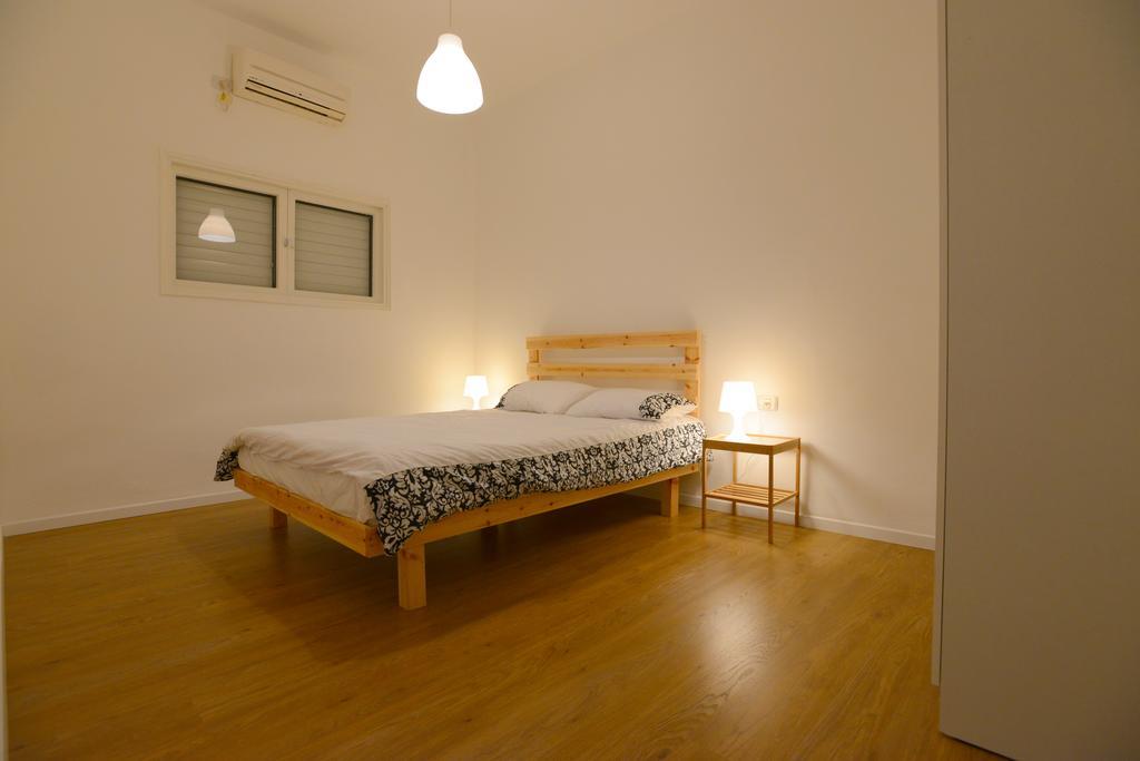 Arlozorov Bat Yam Beach Habitación foto
